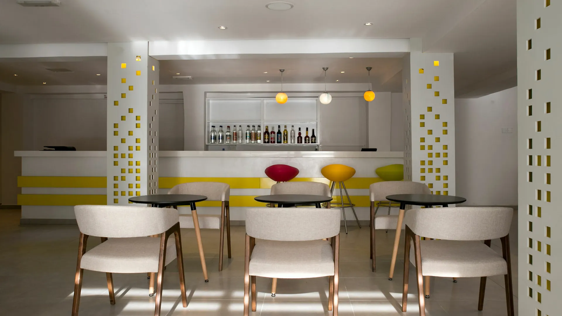 أيا نابا Flora Maria Hotel قبرص