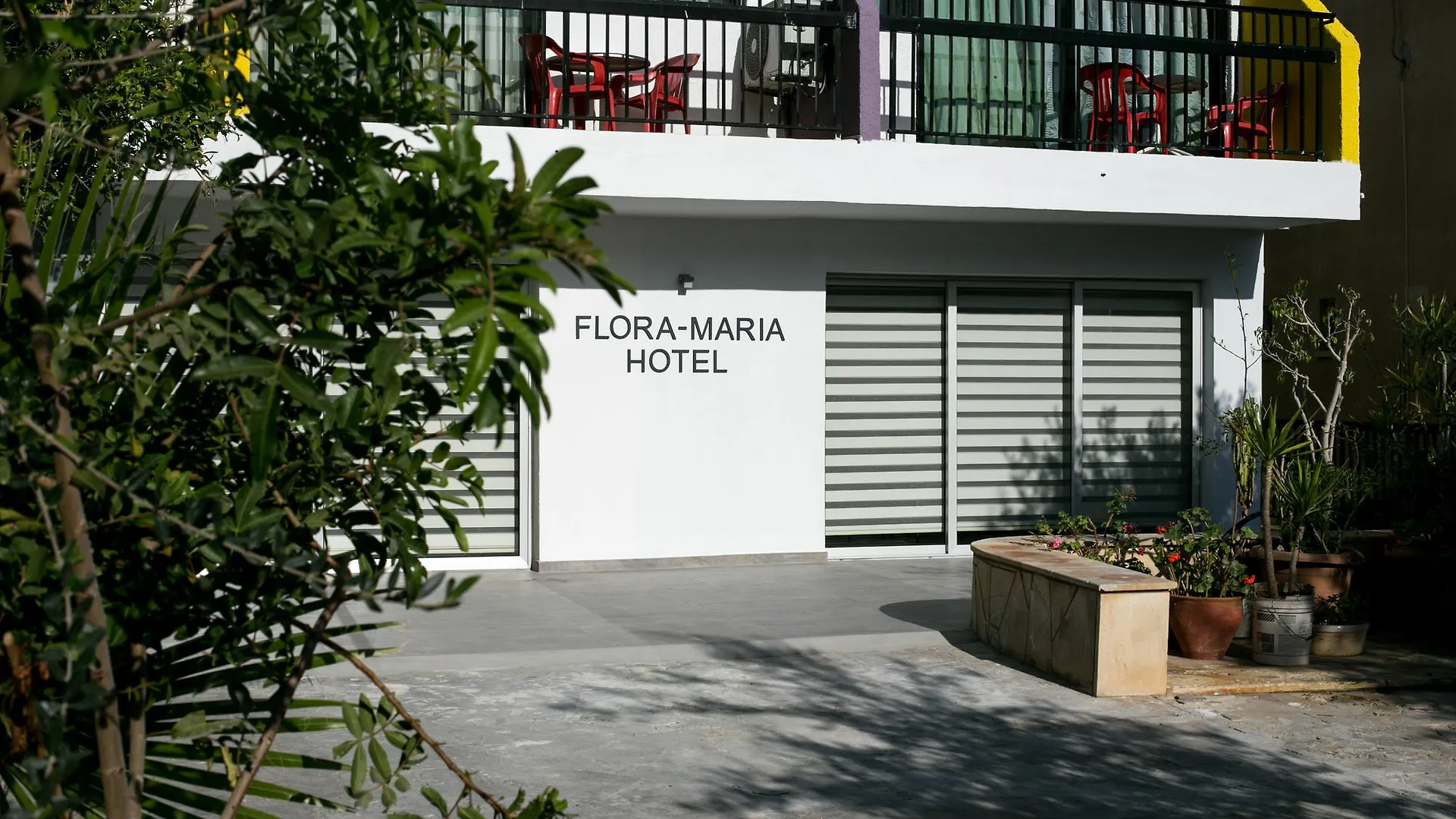 Aparthotel Flora Maria Hotel